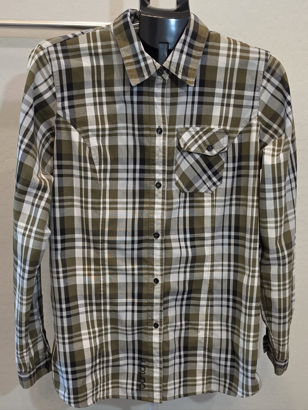 Mens Burton Classic Burton long-sleeve plaid flannel shirt
